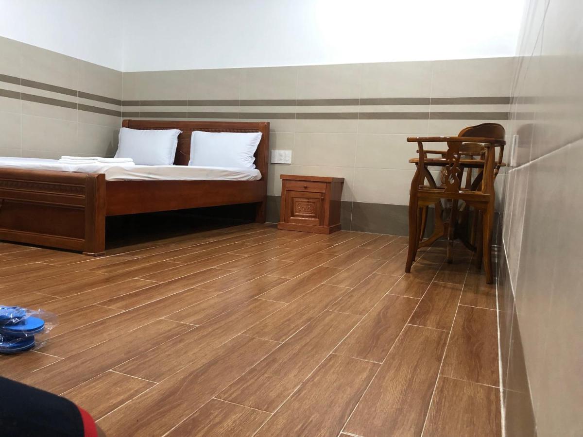 Hoang Quan Hotel - Gan Ben Tau Rach Gia Phu Quoc Dış mekan fotoğraf